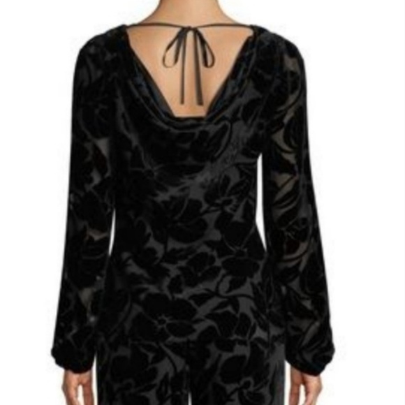 St.John Velvet Burnout Floral Boat Neck Black Top **Flaw sz L - Picture 10 of 11